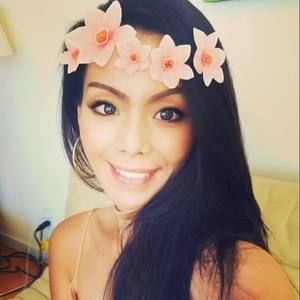 Meet your Posher, Sena